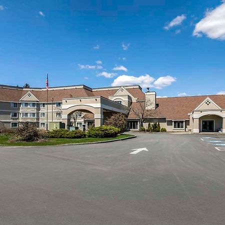 Black Bear Inn Orono Exterior foto