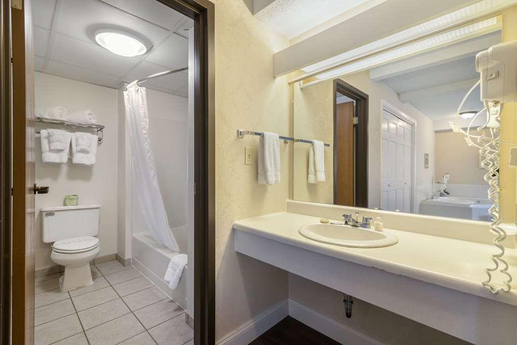 Black Bear Inn Orono Quarto foto
